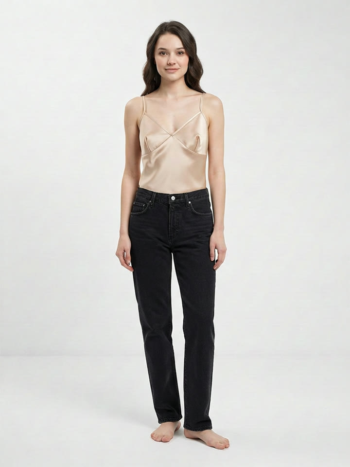 AI model wearing look 9